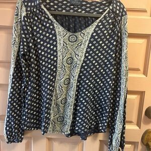 Lucky Brand Blue and White Patterned Women's Top
